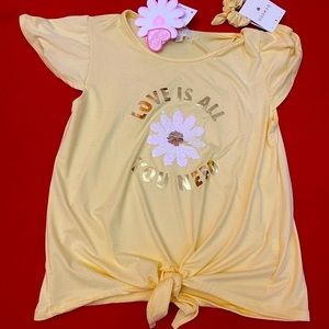 Yellow Shirt with a flower+ matching yellow scrunchie NEW WITH TAG 🏷️🏷️